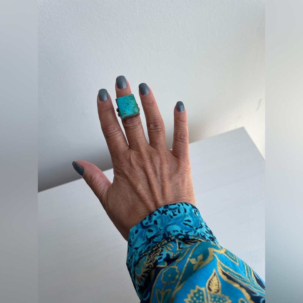 Designer turquoise solid sterling silver ring - Picture 13 of 13
